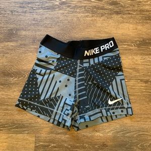 Women’s Nike Pro shorts